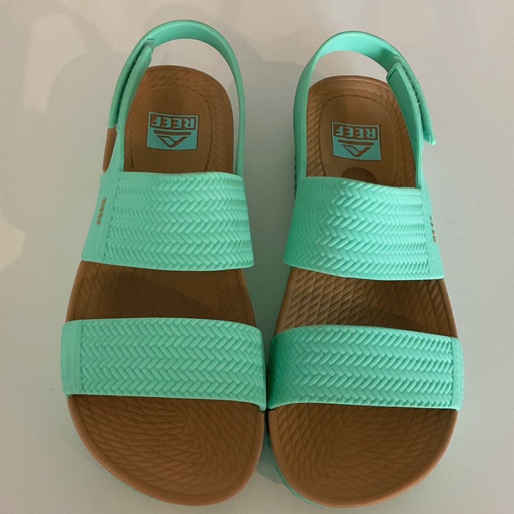 REEF Water Vista Sandals Size 7